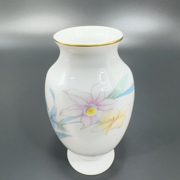 Christopher Stuart Bone China Porcelain Small Bud Vase Floral Pattern Vase VTG - Picture 11 of 12